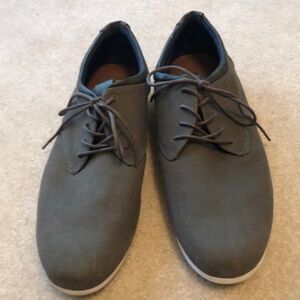 Mens Aldo tie up shoes